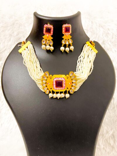 Kundan and pearl golden chokar with Stone (Pink)