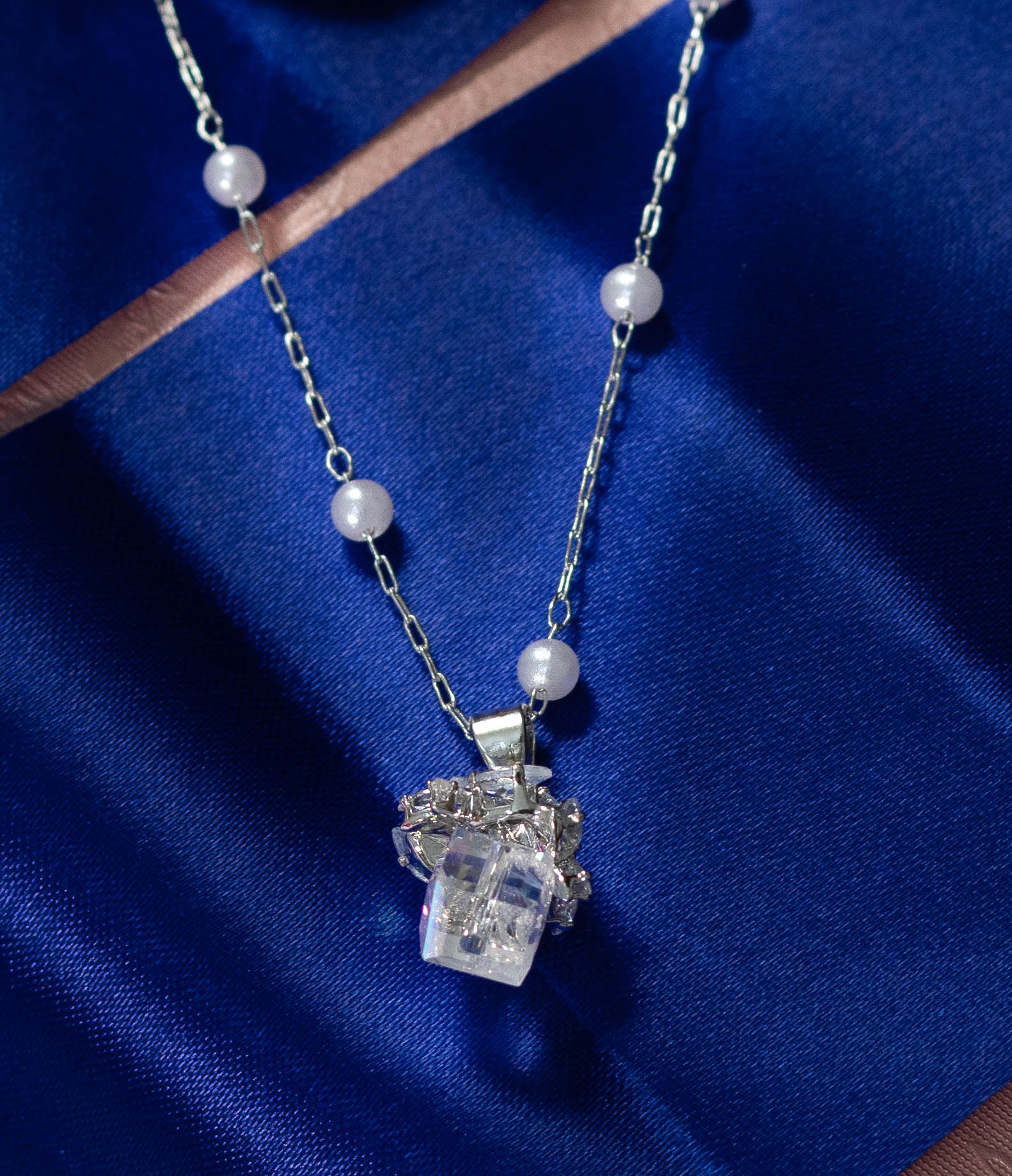 Raw Crystal Quartz Pendant Necklace with Pearl Accents