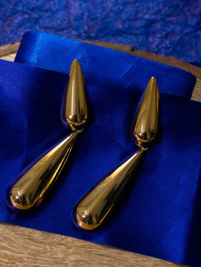 Pointed Teardrop Dangle Earrings