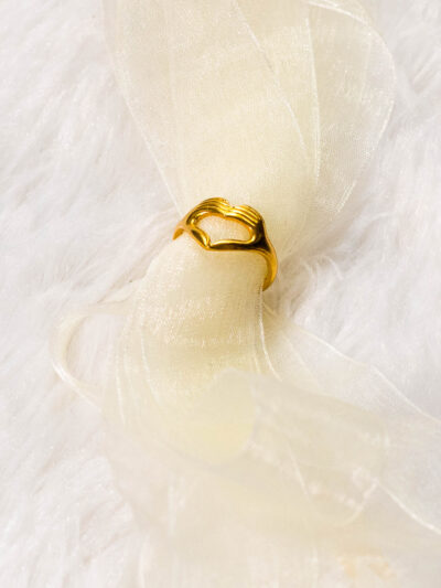 Open Heart Silhouette Ring
