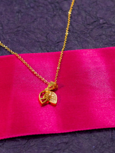 Dual-Layer Leaf Pendant Necklace