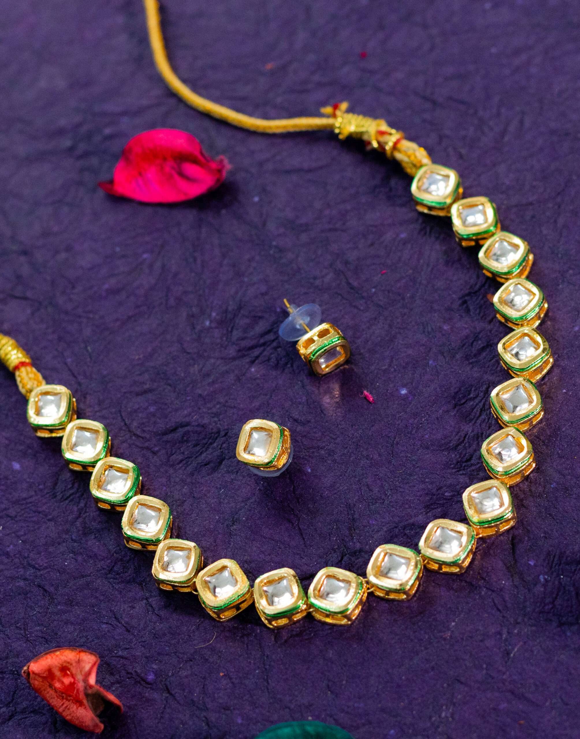 Single Line Kundan Necklace Set