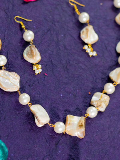 Seashell & Pearl Statement Necklace Set